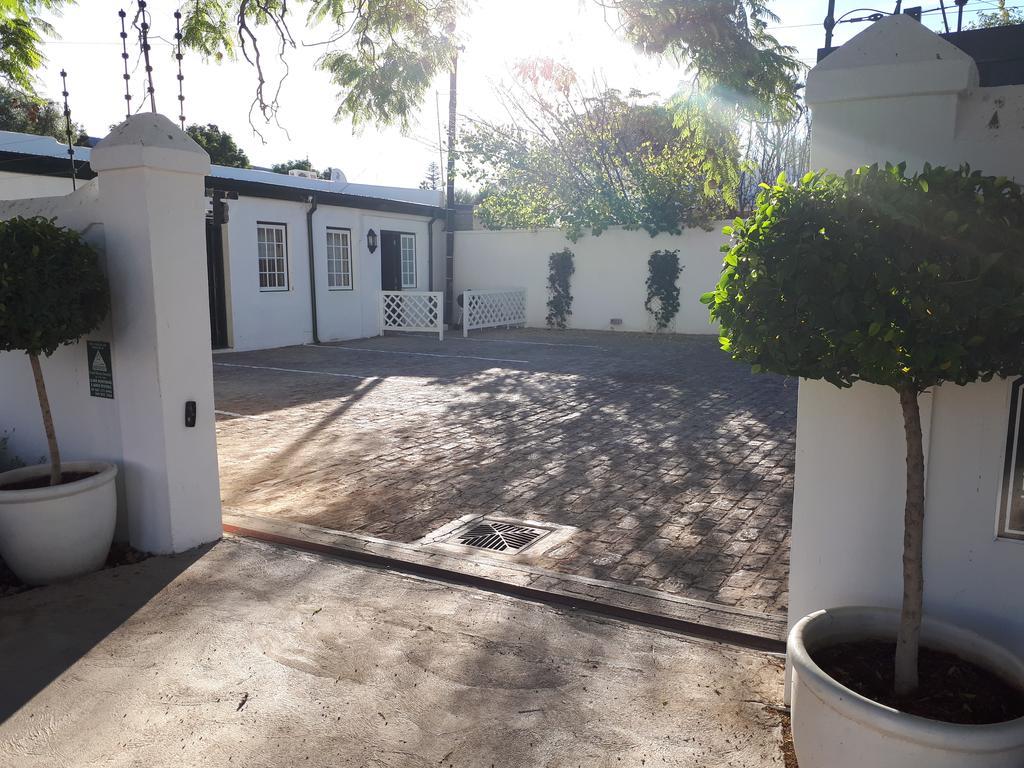 De Kothuize 4 Apartment Graaff-Reinet Екстериор снимка